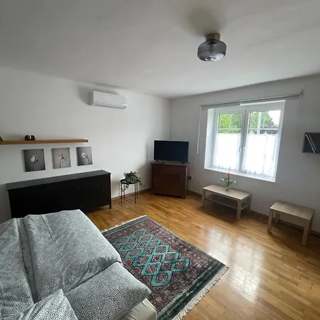 Lipot-cottage Vengedhaz Apartment